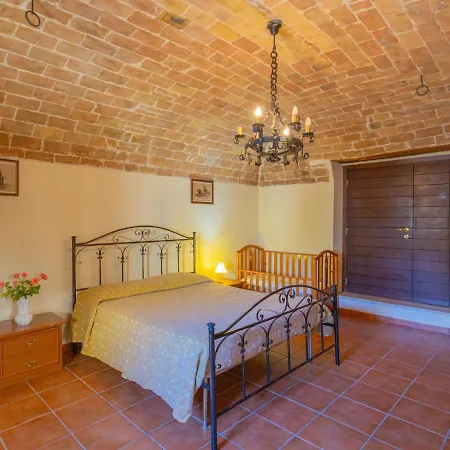 Holiday home Borgo Agrituristico Il Pino-2 By Interhome *