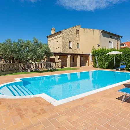 Holiday home Borgo Agrituristico Il Pino-2 By Interhome *