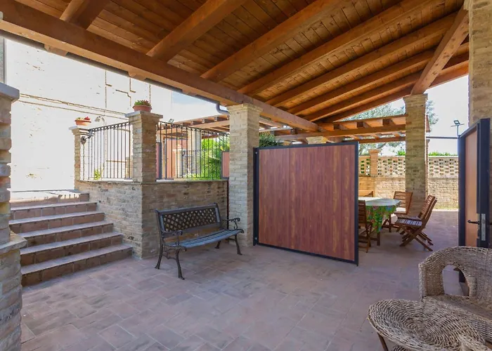 Casa vacanze Locazione Turistica Borgo Agrituristico Il Pino - Ona201